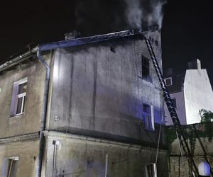Nocny pożar w Grudziądzu. MPGN podaje wstępną przyczynę pojawienia się ognia 