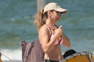 Agnieszka Dygant na plaży w Juracie