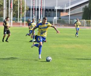 Elana Toruń - Pogoń Nowe Skalmierzyce 1:0, zdjęcia z meczu na Stadionie im. Grzegorza Duneckiego