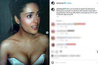 Salma Hayek pokazała niepublikowane zdjęcia ze ślubu. Tak wyglądała 15 lat temu. Wow!