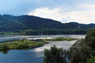 To jedno z topowych jezior w Małopolsce. Latem jest oblegane przez urlopowiczów