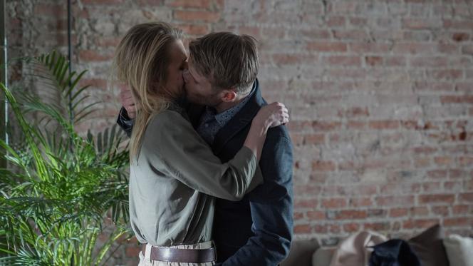 Koniec Na dobre i na złe. Agata znajdzie wreszcie miłość? Po kłótni ze Szczepanem wyląduje w łóżku Maksa