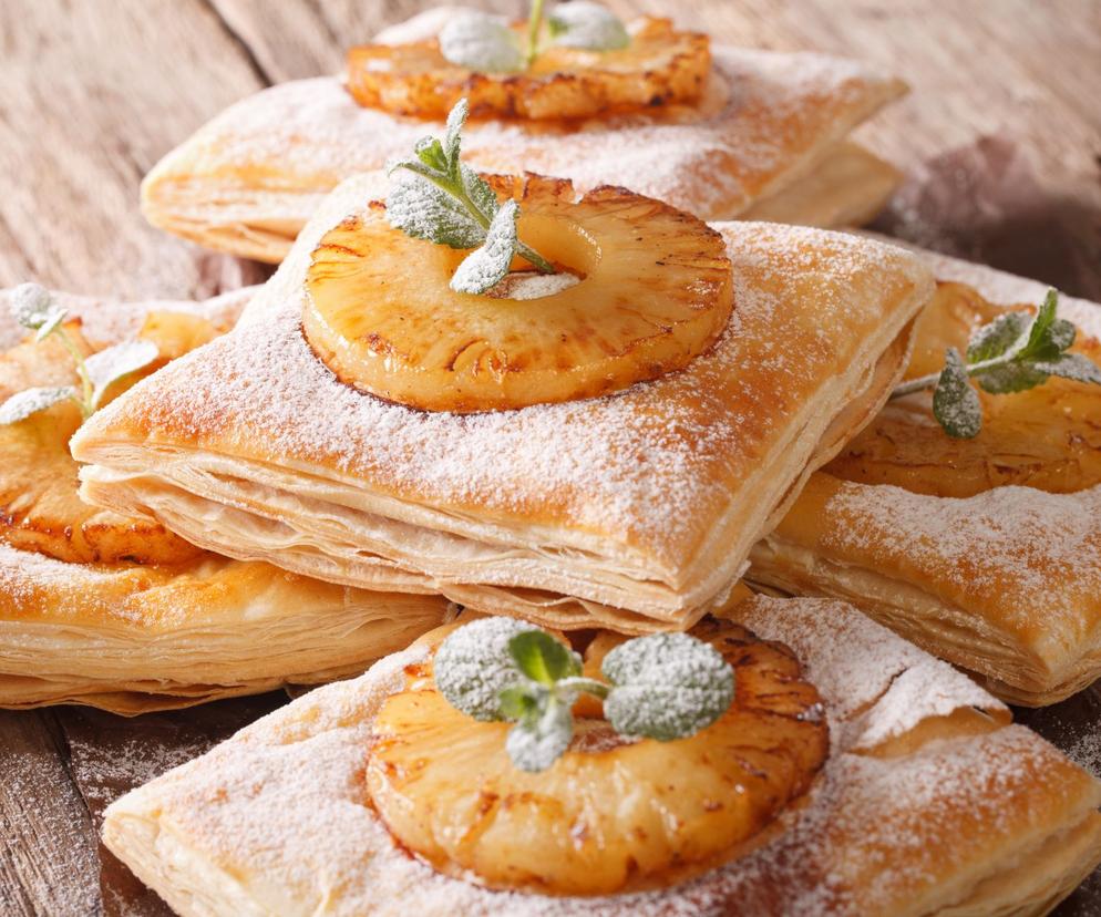 ciastka francuskie z ananasem