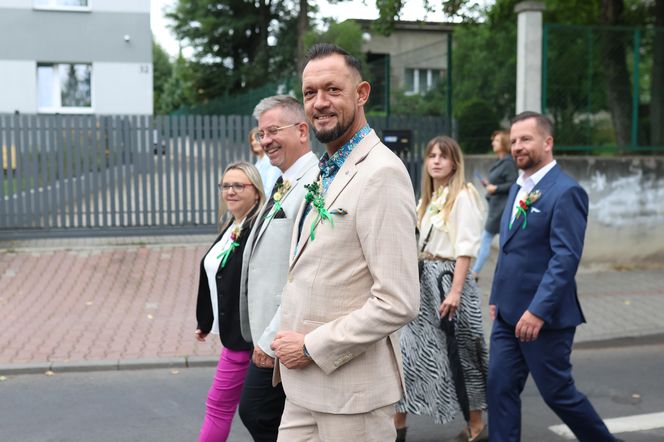 Korowód dożynkowy w Kostuchnie