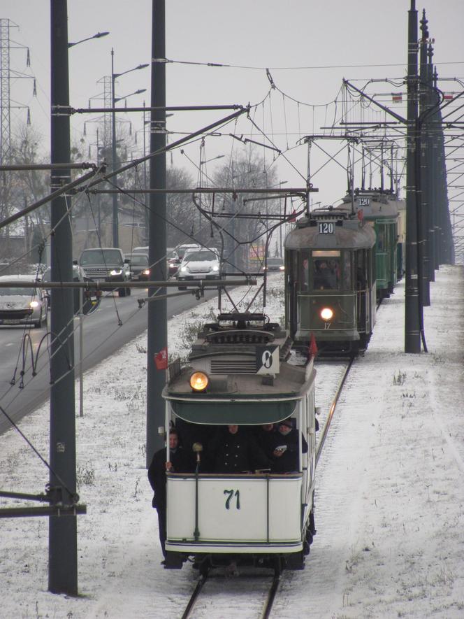 Zabytkowe tramwaje i autobusy wyjadą na łódzkie ulice