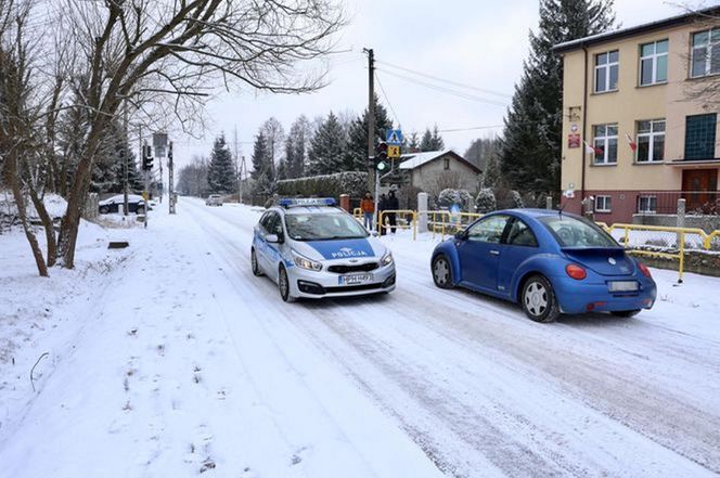 Aniołek strzeże grobu 14-letniej Tosi. Dziewczynkę śmiertelnie potrącił emeryt