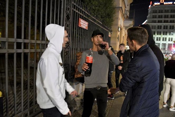 alkohol nocą w Warszawie