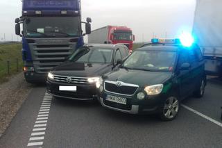 Podlascy pogranicznicy odzyskali dwa kradzione auta za niemal 400 tysięcy złotych