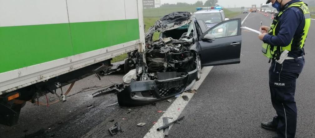 Koszmarny wypadek na A1 w Warlubiu. Nie żyje 34-latka!