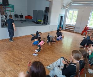 Zagrali dla 8-letniego Michała. Były pokazy talentów i kawiarenki 