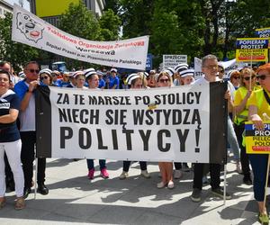 Protest pielęgniarek pod Sejmem