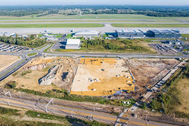 Przy Katowice Airport powstaje nowy parking i wezeł przeładunkowy z bazą paliw