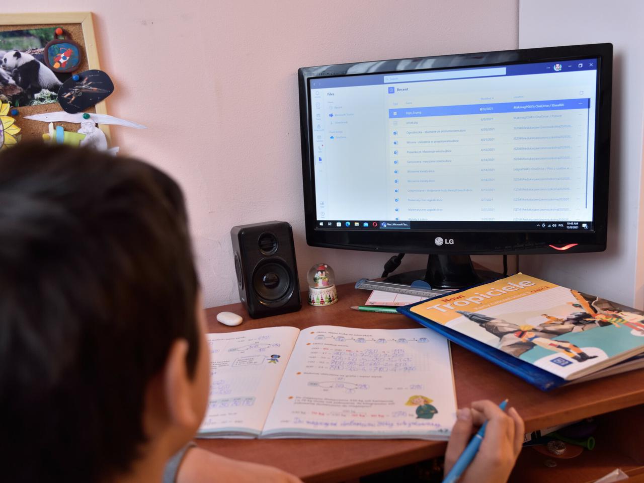 Do kiedy zdalne nauczanie 2022? Kiedy jest koniec ferii zimowych?