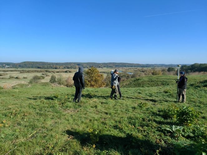 Archeolodzy prowadzą wykopaliska na Górze Królowej Bony pod Łomżą