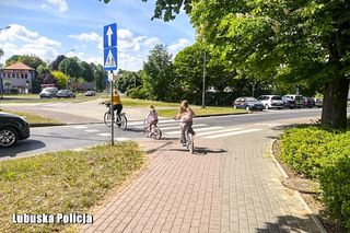 Tych wypadków można było uniknąć. Dwójka rowerzystów w szpitalu