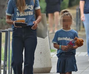 Agnieszka Kaczorowska. Tańcząca z córkami