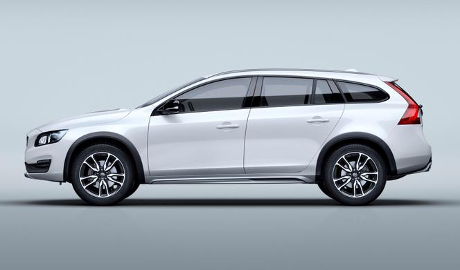 2015 Volvo V60 Cross Country