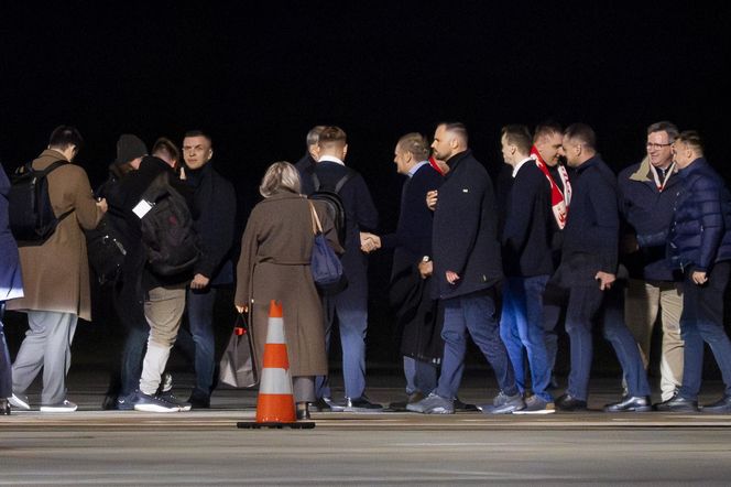 Donald Tusk przyleciał na mecz Litwa - Polska