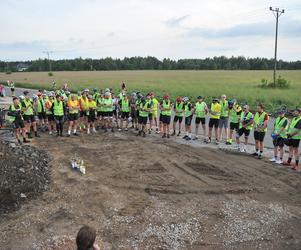 Zapalili znicz w miejscu śmierci Tomka. „Kierowca zabił naszego kolegę”