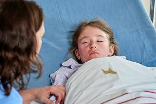 Na Wspólnej odc. 3531: Michalina Misia (Zoe Messy), Joanna (Anna Cieślak)