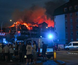 Pożar bloku w Ząbkach. Przerażające zdjęcia z miejsca tragedii