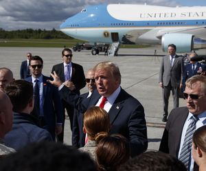 Przygotowania do spotkania Putin-Trump w bazie sił powietrznych USA na Alasce