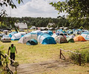 Festiwal Życia w Kokotku trwa. To chrześcijański Woodstock ZDJĘCIA 