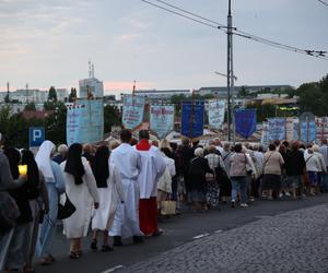 75 lat temu obraz Matki Boskiej w Lublinie zapłakał. Wierni uczcili rocznicę „Cudu lubelskiego” procesją różańcową