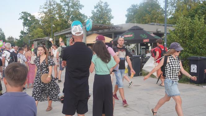 Olsztyn Green Festival 2024. Tłumy na plaży miejskiej. Zobacz zdjęcia z drugiego dnia!