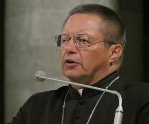 Kard. Ryś: jałmużna na operację małej Ady