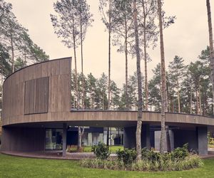 Circle Wood House wg projektu Przemka Olczyka z pracowni Mobius Architekci