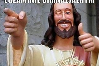 Egzamin ósmoklasisty 2024 memy! Padniesz ze śmiechu, gdy to zobaczysz [GALERIA]