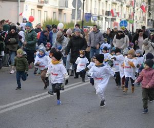 Mali i duzi pobiegli dla Polski! Druga edycja Ulicznych Biegów Niepodległości