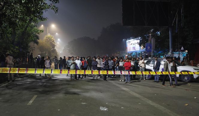 Wybuch samochodu w Nowym Delhi