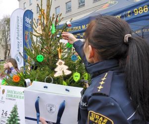 Wyjątkowe świąteczne prezenty od miasta. Znajdziesz je w 34 punktach Warszawy