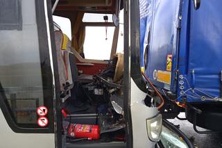 Prokuratura bada sprawę wypadku autobusu szkolnego w Stołpiu