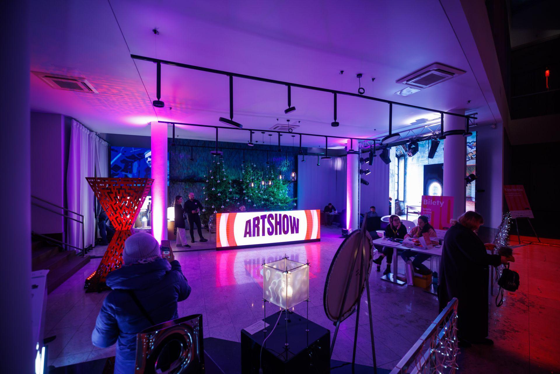 Artshow w Kamienicy Karskich w Warszawie