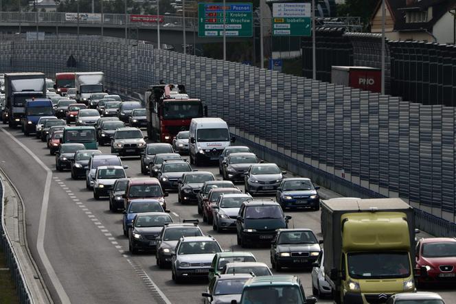 korek karambol wypadek utrudnienia  most Grota Warszawa