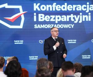 Przemysław Wipler w sztabie wyborczym Konfederacji i Bezpartyjnych Samorządowców
