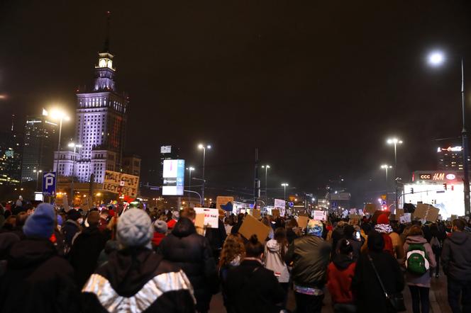 Protest przeciwko zaostrzeniu prawa aborcyjnego w Warszawie