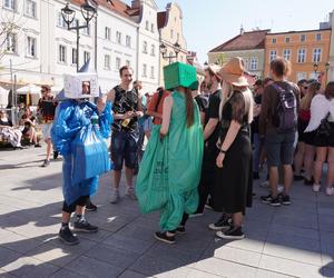 Igry 2024. Barwny korowód studentów przeszedł ulicami Gliwic