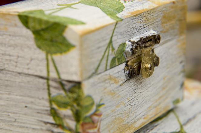 decoupage