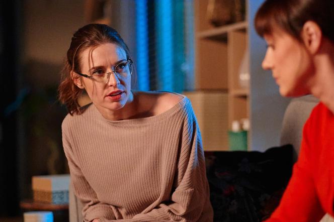 BrzydUla 2, odcinek 257: Ula (Julia Kamińska), Ania (Monika Frączek)