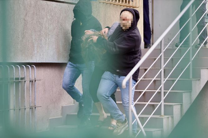 Syn zabił rodziców?! Szukali go policjanci z trzech województw