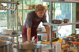 Co wydarzy się w “Pierwszej miłości” na początku listopada? Streszczenia odcinków 4086 - 4090