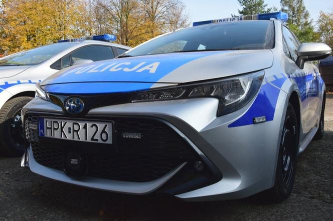 Rzeszów: Policjanci dostali 6 nowych hybrydowych radiowozów