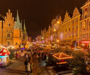 Święta tuż-tuż. Podpowiadamy, które jarmarki bożonarodzeniowe w Polsce warto odwiedzić