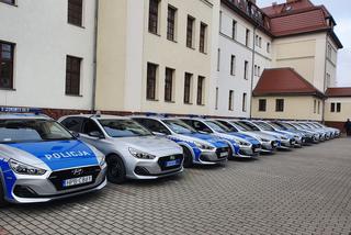 Wrocławska policja ma nowe pojazdy służbowe. Współfinansowało je miasto [AUDIO]