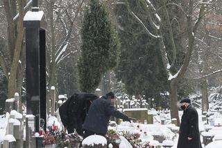 Jarosław Kaczyński odwiedził grób matki na Powązkach