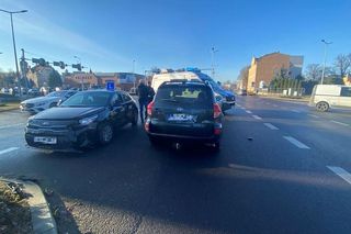 Stłuczka na dużym skrzyżowaniu w Lesznie 